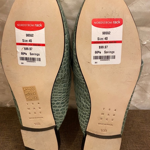 New! Leather croc slides from Trademark - Picture 5 of 5